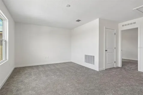 1357 June Lake Loop Haines City FL 33844