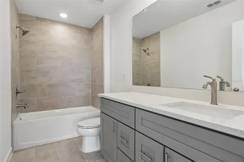 1357 June Lake Loop Haines City FL 33844