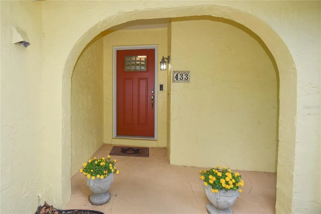 433 Center Street Altamonte Springs FL 32701