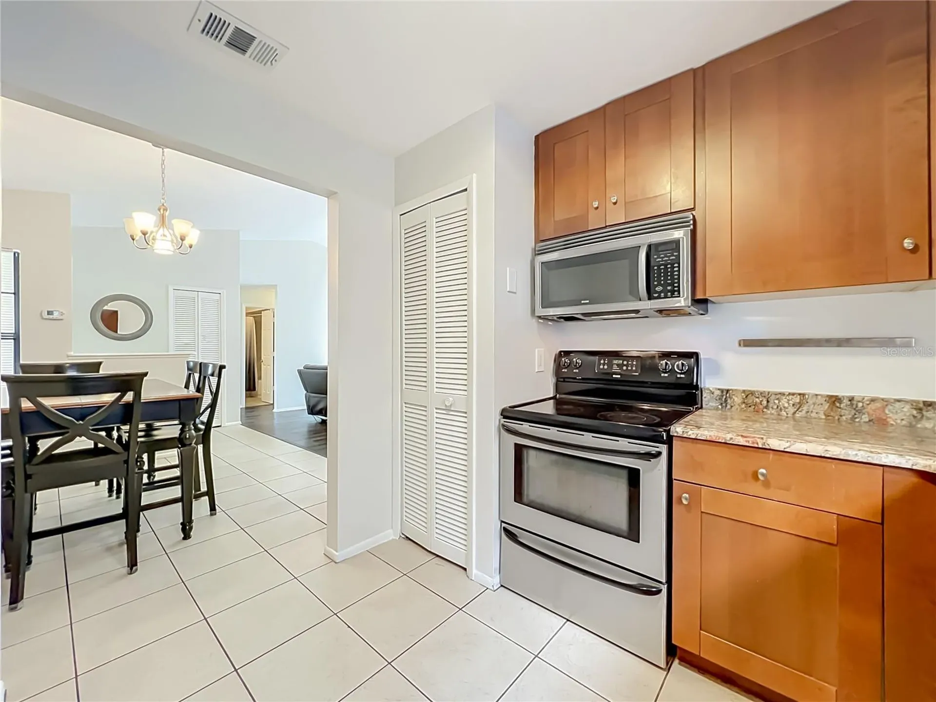 1050 Abell Circle Oviedo FL 32765