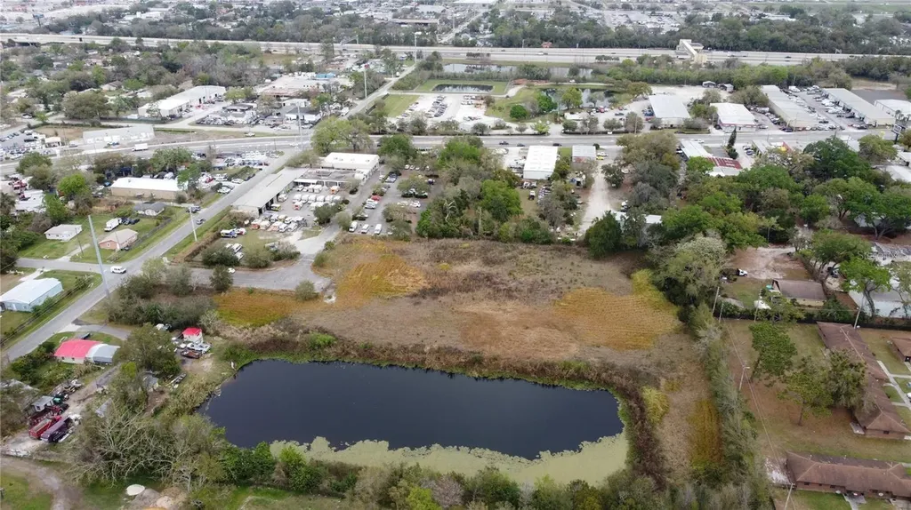 187 N Mission Road Orlando FL 32811