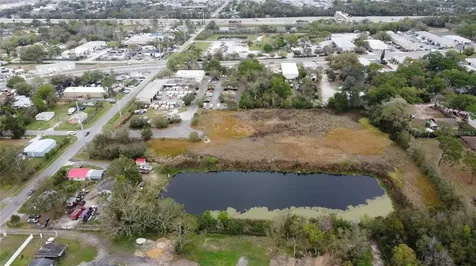 187 N Mission Road Orlando FL 32811