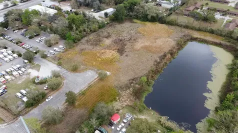 187 N Mission Road Orlando FL 32811
