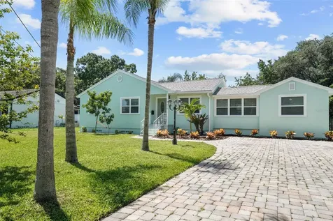 814 W Indiana Avenue Tampa FL 33603