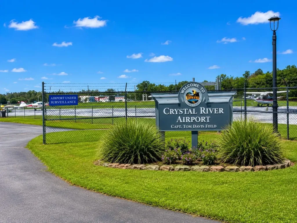 8588 W Wings Lane Crystal River FL 34429