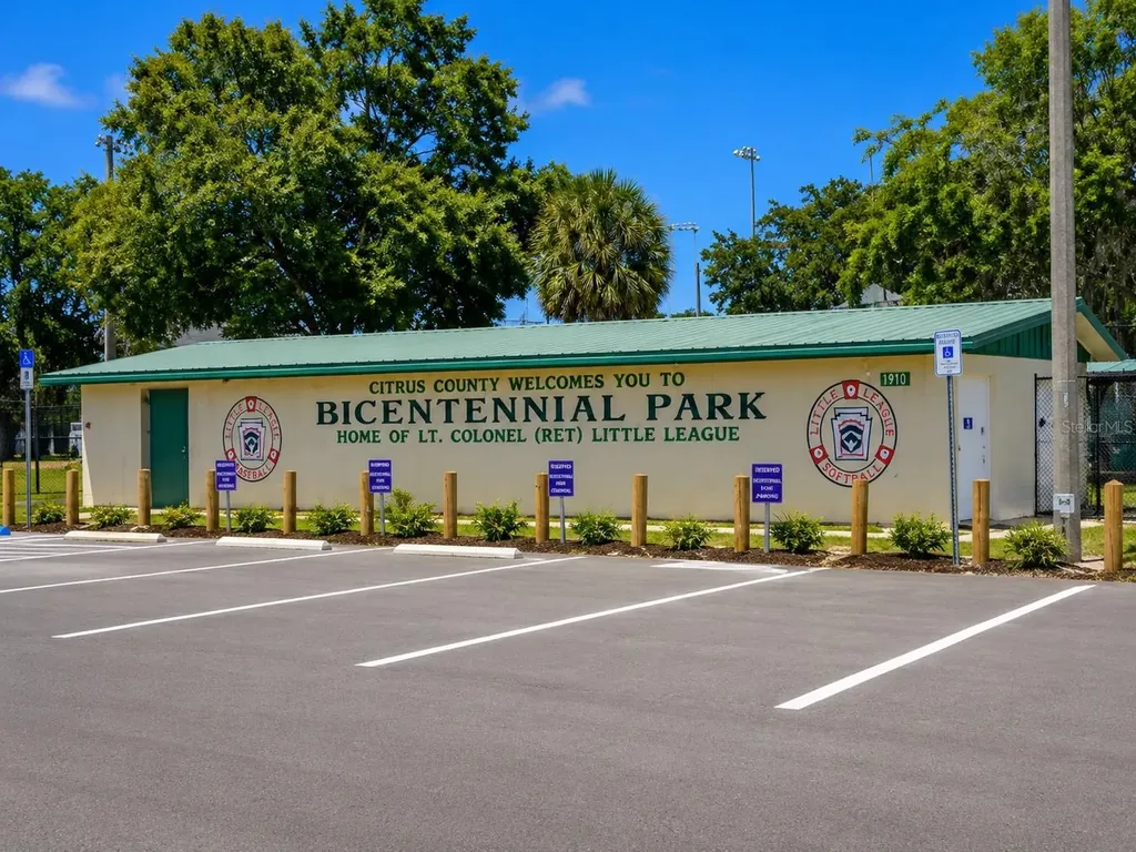 8588 W Wings Lane Crystal River FL 34429