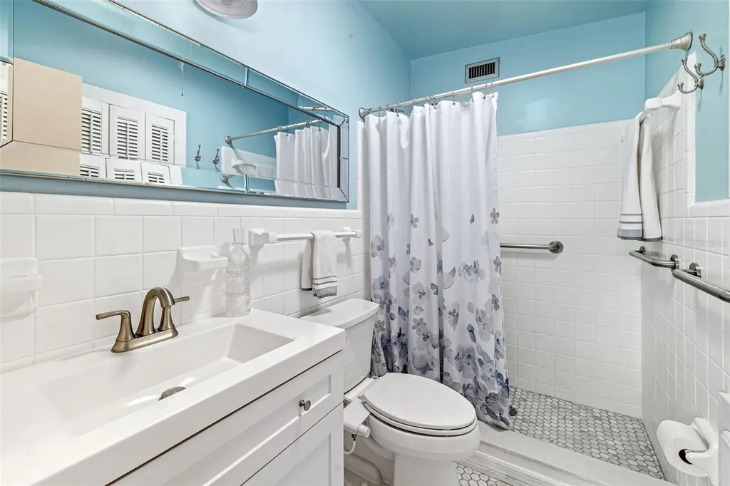 302 Bryn Mawr Island Bradenton FL 34207