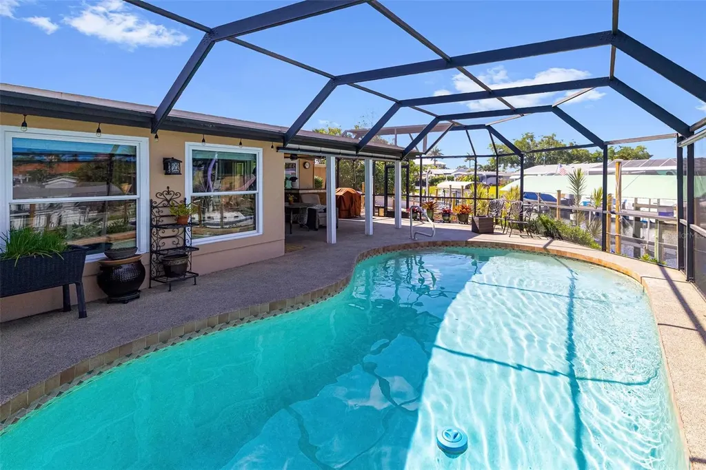 302 Bryn Mawr Island Bradenton FL 34207