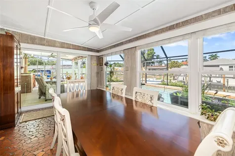 302 Bryn Mawr Island Bradenton FL 34207