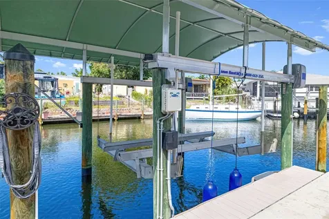 302 Bryn Mawr Island Bradenton FL 34207