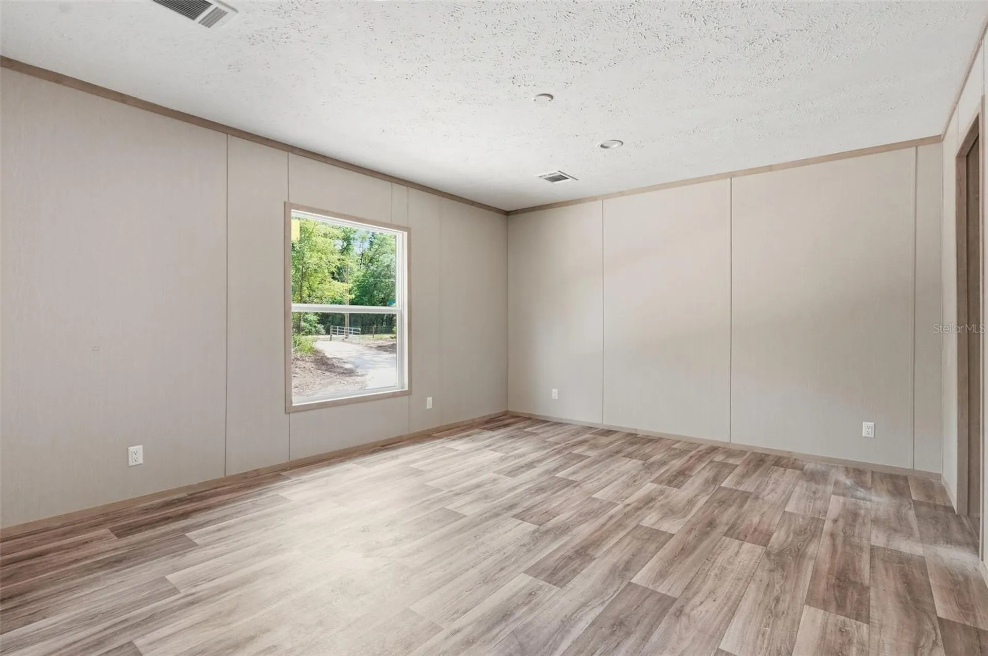 10451 NE 81st Street Bronson FL 32621