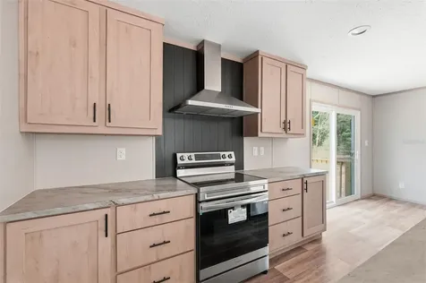 10451 NE 81st Street Bronson FL 32621