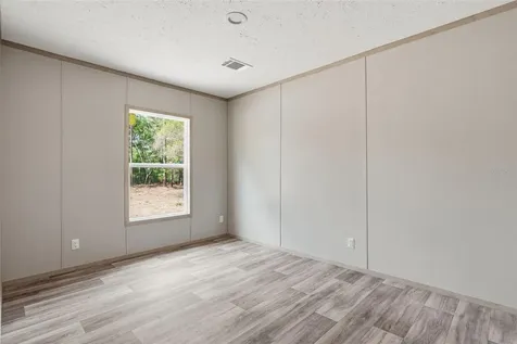 10451 NE 81st Street Bronson FL 32621