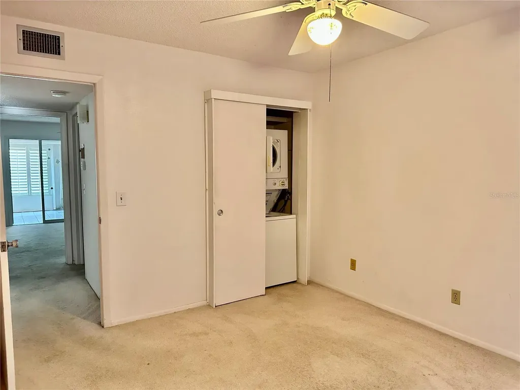 2359 Finlandia Lane Clearwater FL 33763
