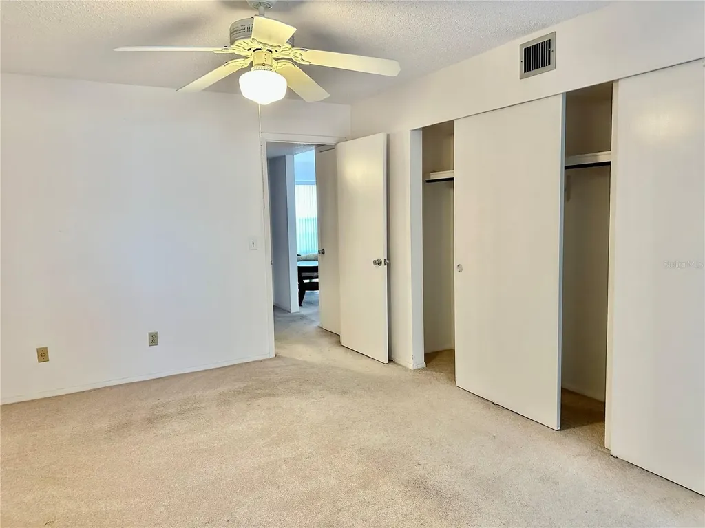 2359 Finlandia Lane Clearwater FL 33763