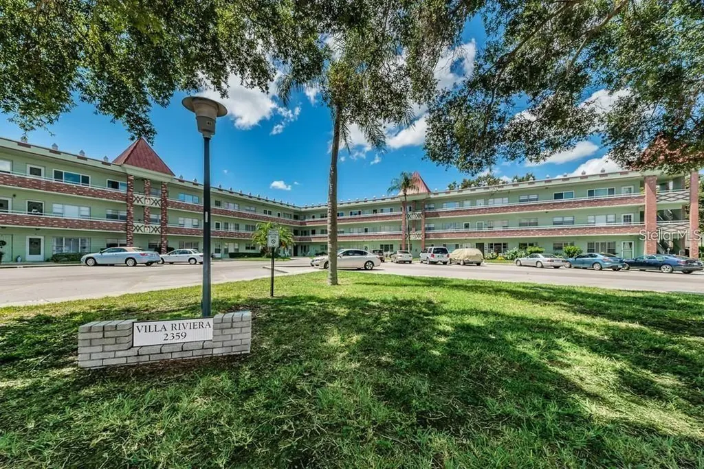 2359 Finlandia Lane Clearwater FL 33763