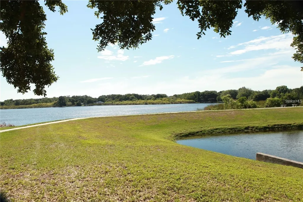 2359 Finlandia Lane Clearwater FL 33763