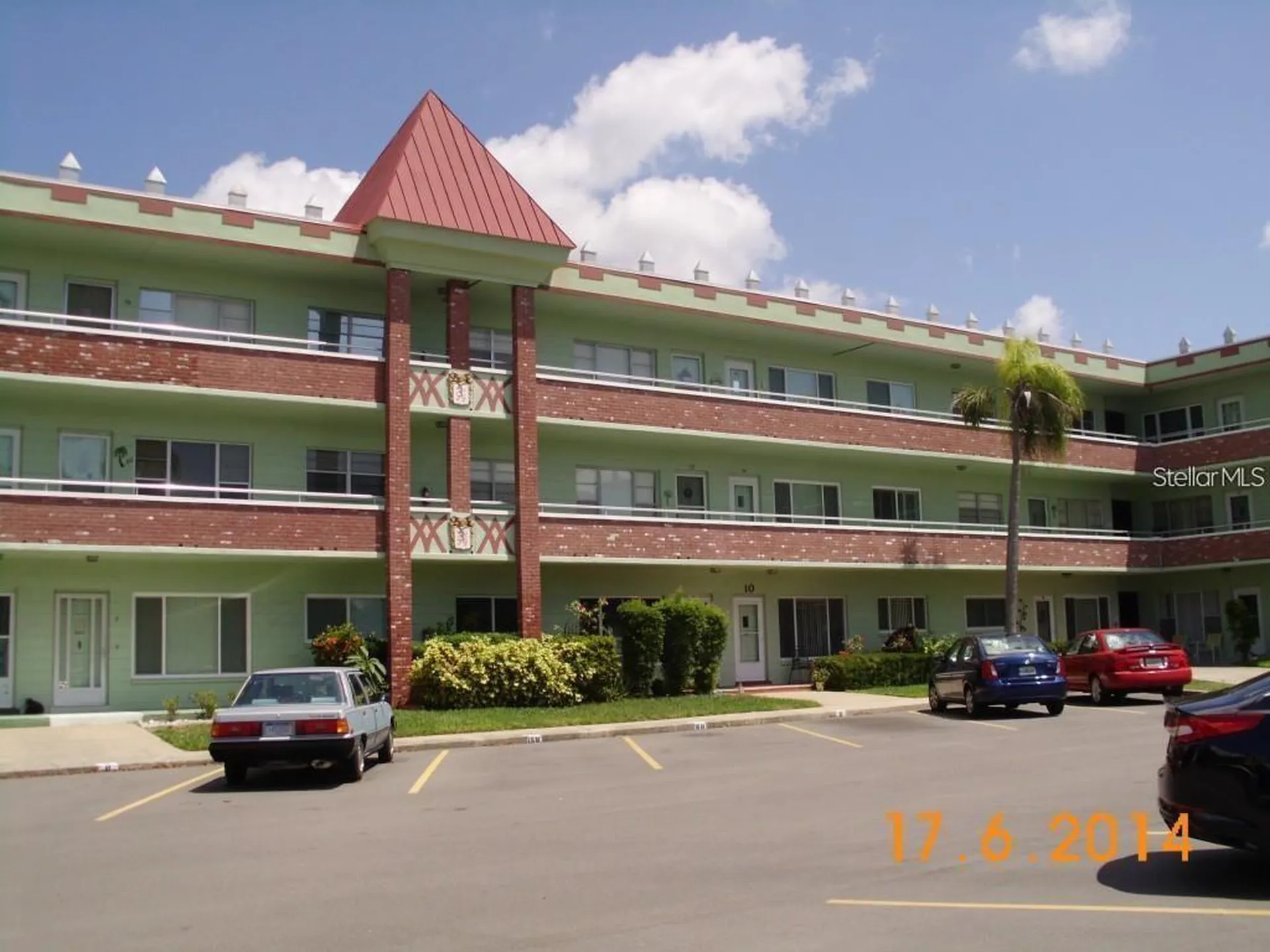 2359 Finlandia Lane Clearwater FL 33763