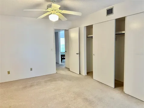 2359 Finlandia Lane Clearwater FL 33763