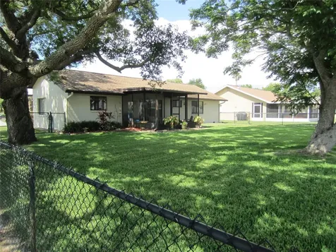 7206 Dorchester Court Hudson FL 34667