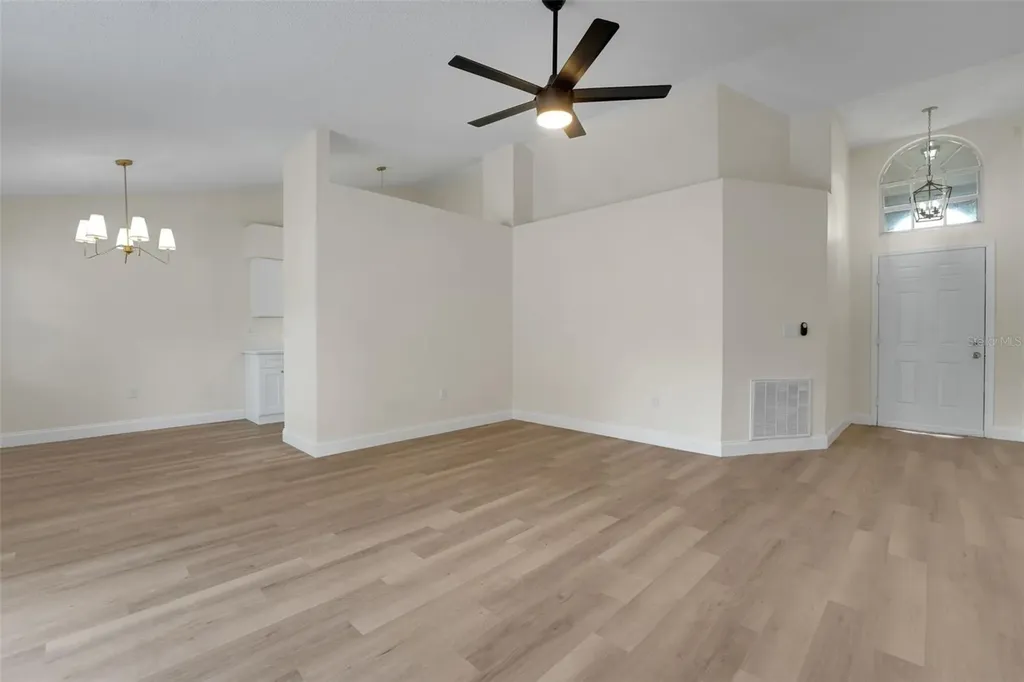 3311 Queens Cove Loop Winter Haven FL 33880