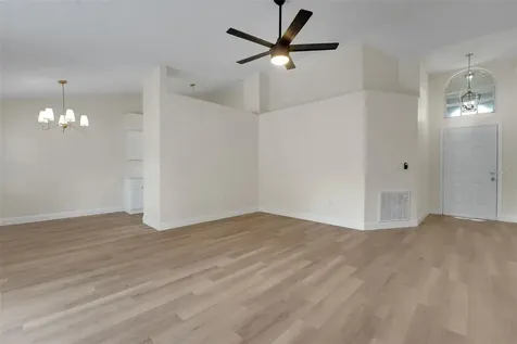 3311 Queens Cove Loop Winter Haven FL 33880