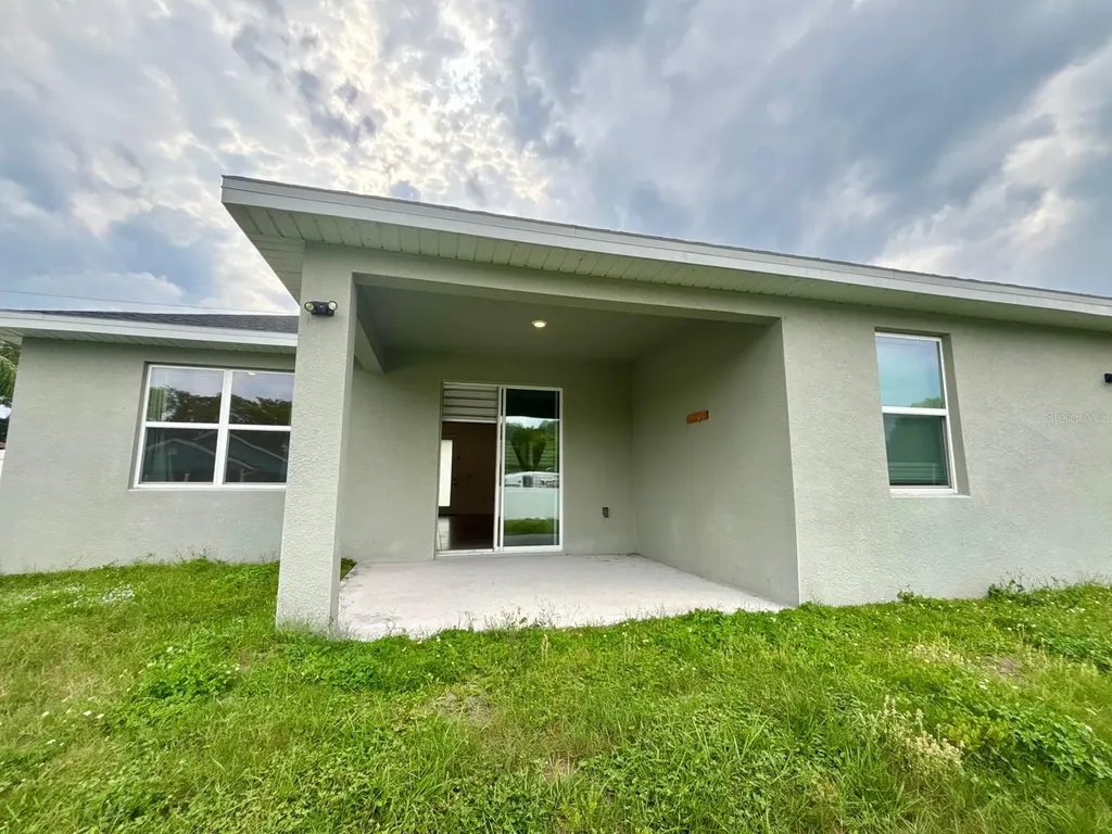 2399 Missouri Avenue St Cloud FL 34769