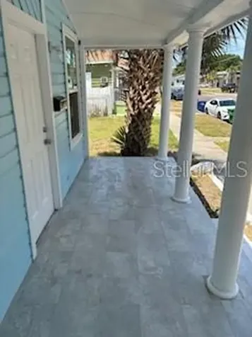 2524 W Chestnut Street Tampa FL 33607
