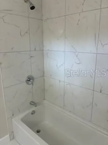 2524 W Chestnut Street Tampa FL 33607