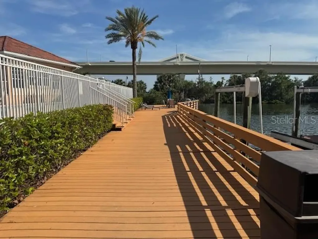 5000 Culbreath Key Way Tampa FL 33611