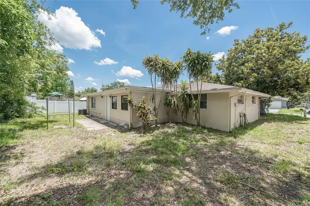 7911 Foxwood Drive New Port Richey FL 34653