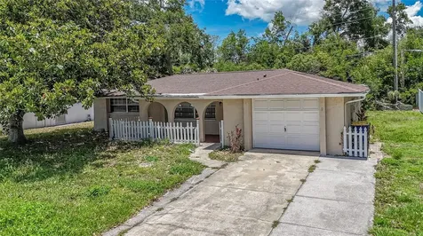 7911 Foxwood Drive New Port Richey FL 34653