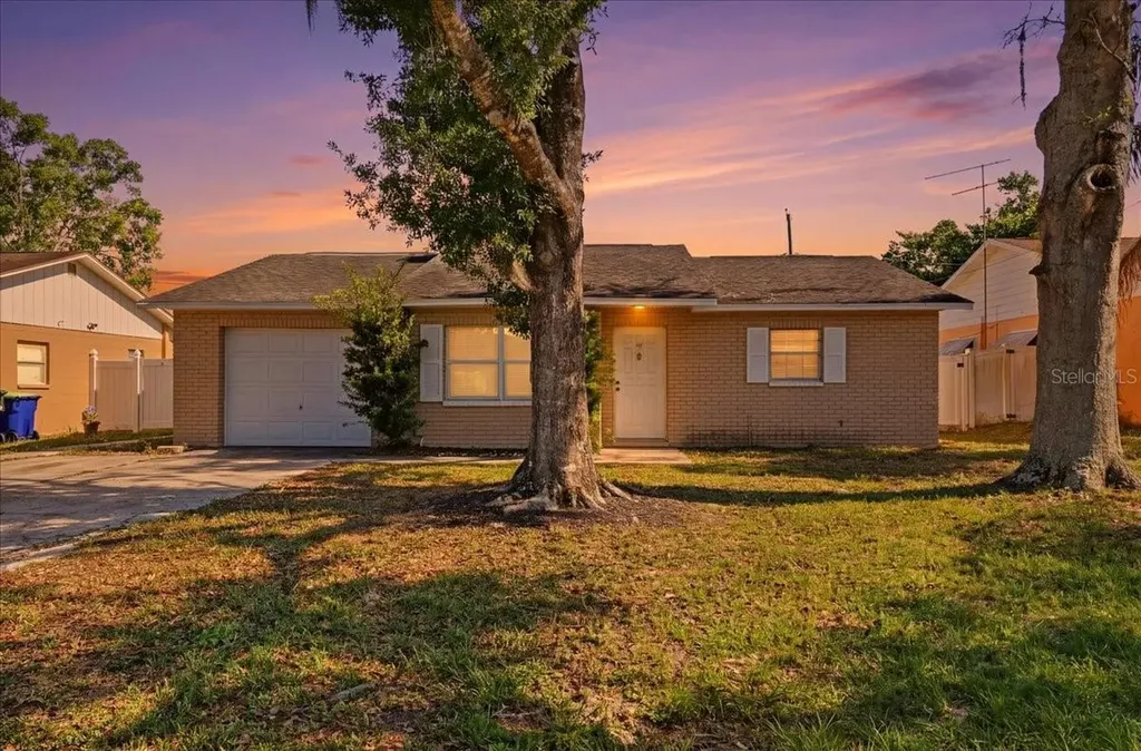 4624 Wisteria Drive Zephyrhills FL 33542
