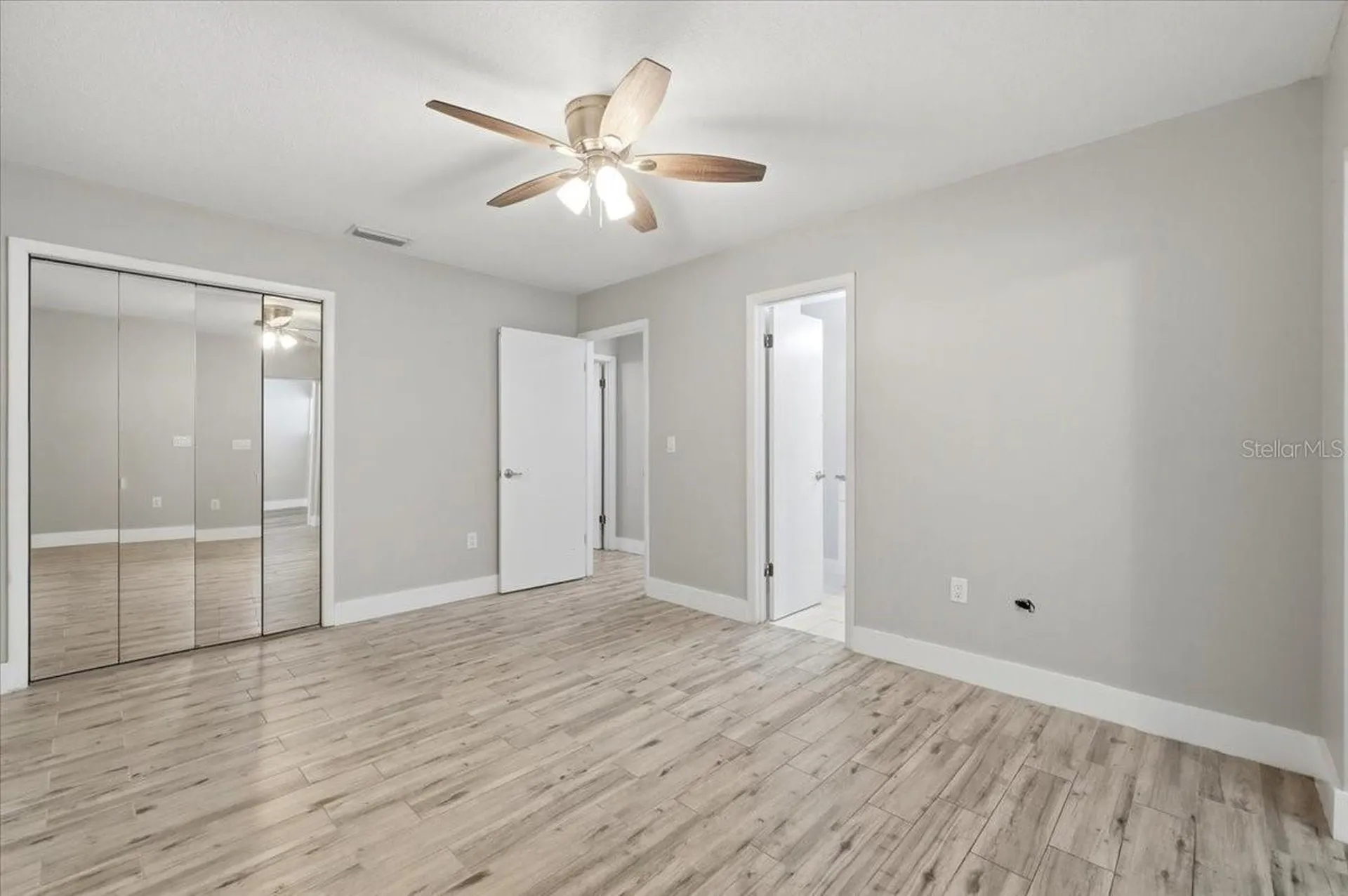 4624 Wisteria Drive Zephyrhills FL 33542