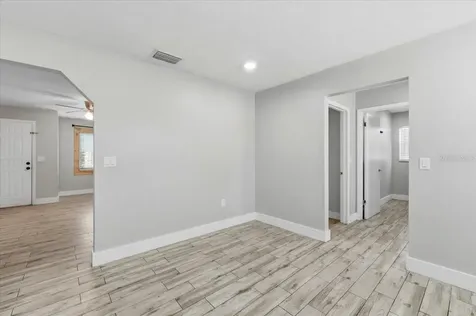 4624 Wisteria Drive Zephyrhills FL 33542