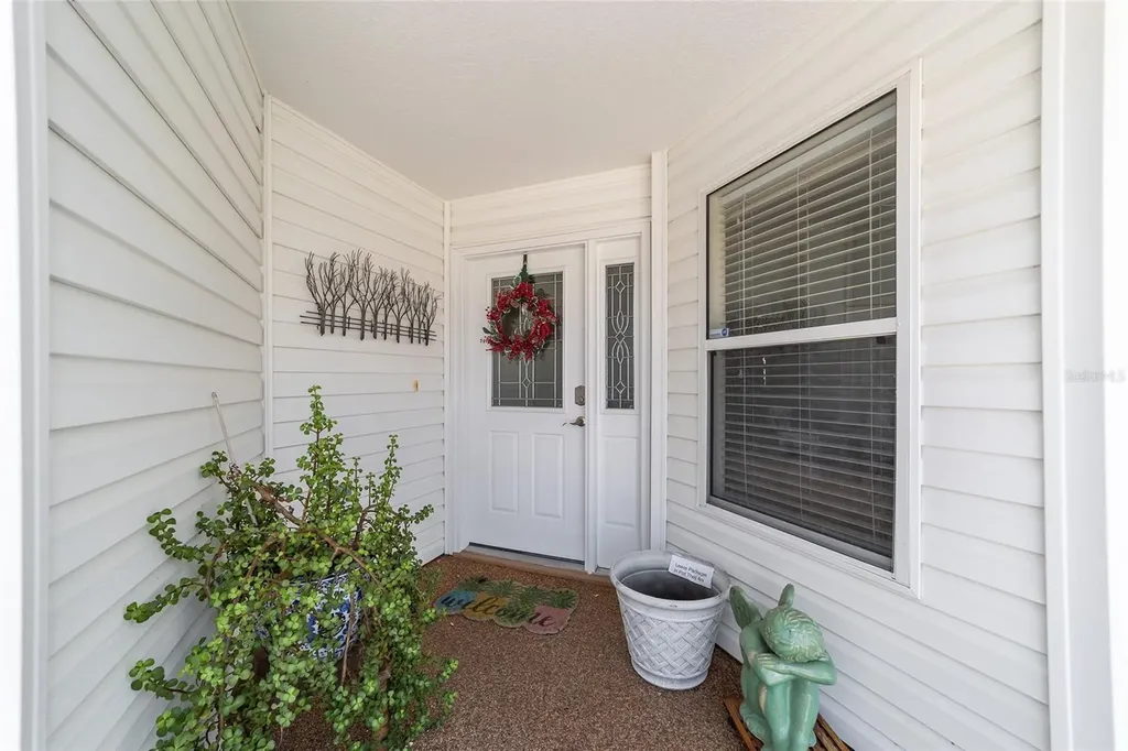 418 Flossmoor Court The Villages FL 32162