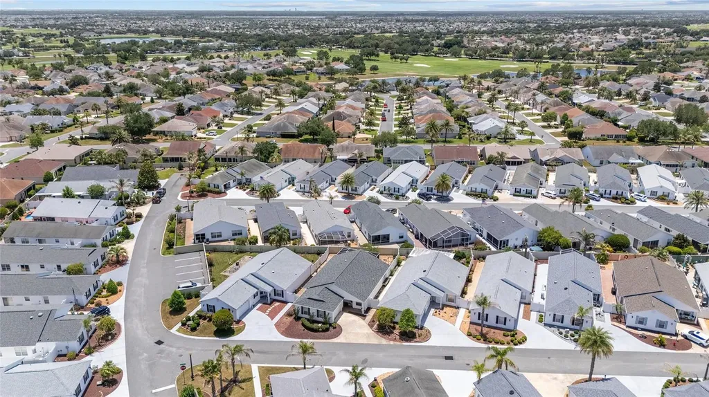 418 Flossmoor Court The Villages FL 32162
