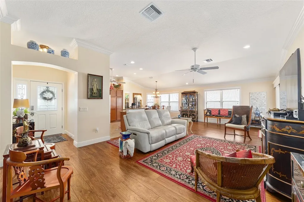 418 Flossmoor Court The Villages FL 32162