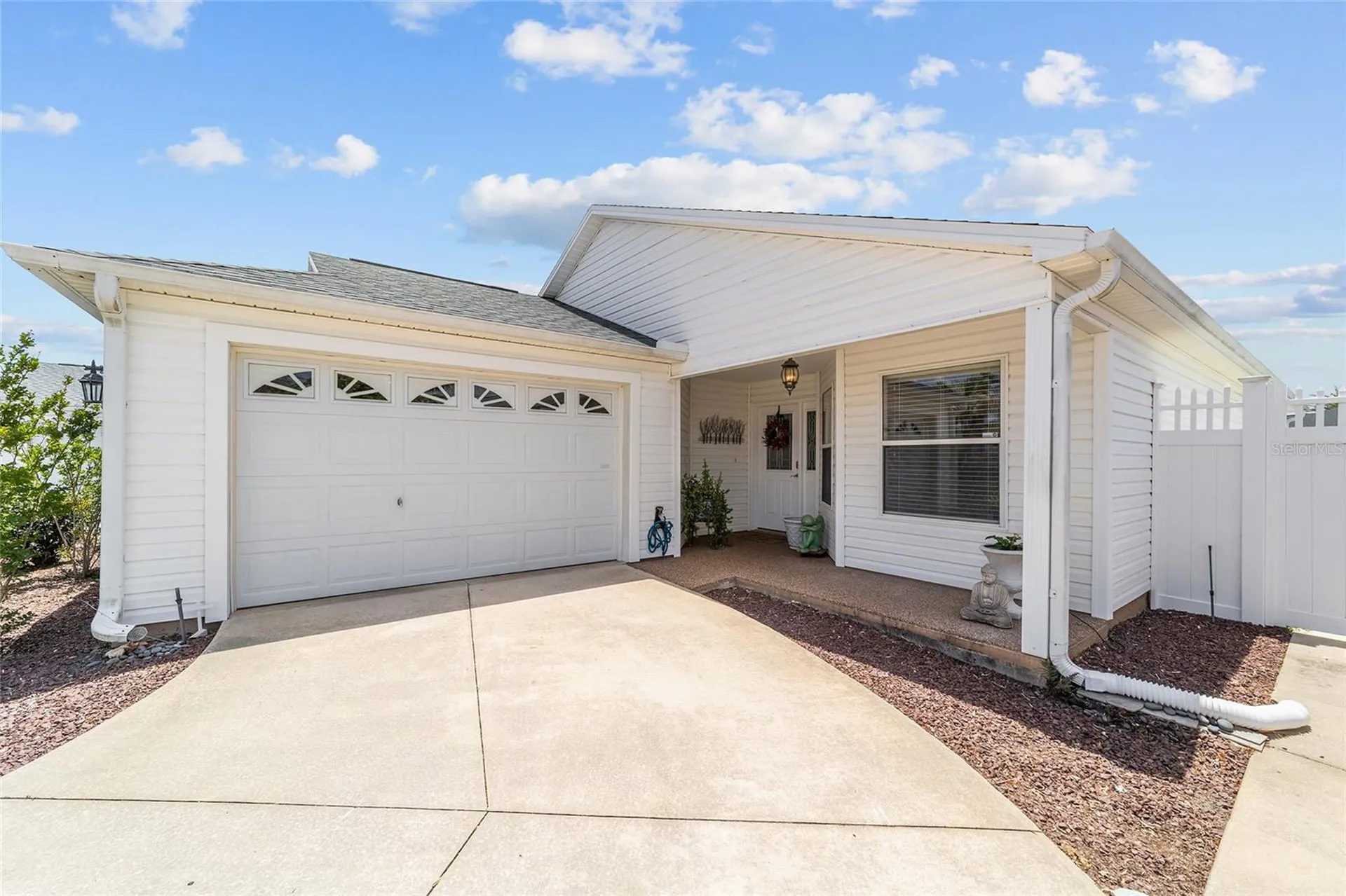 418 Flossmoor Court The Villages FL 32162