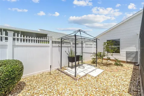 418 Flossmoor Court The Villages FL 32162