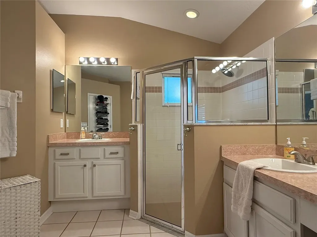 10501 Rochester Way Tampa FL 33626