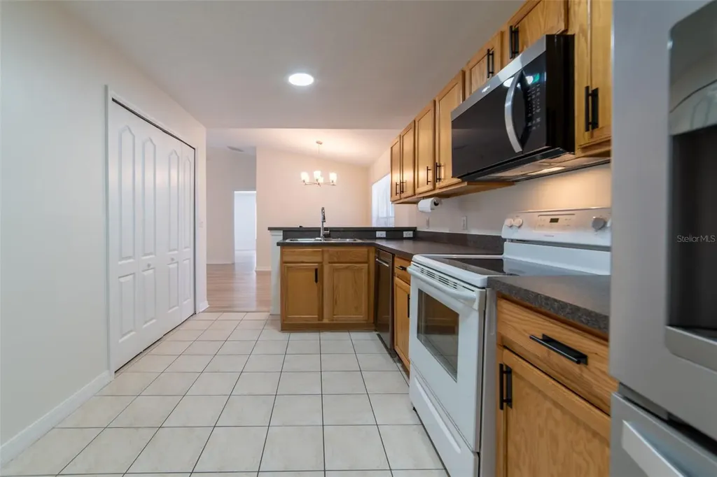 298 Hammock Court Davenport FL 33896