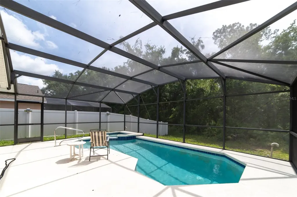 298 Hammock Court Davenport FL 33896