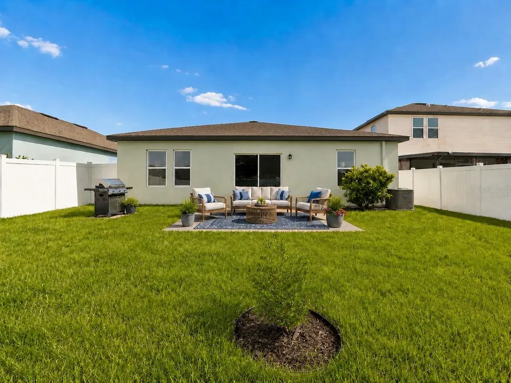 1261 Anchor Bend Drive Ruskin FL 33570
