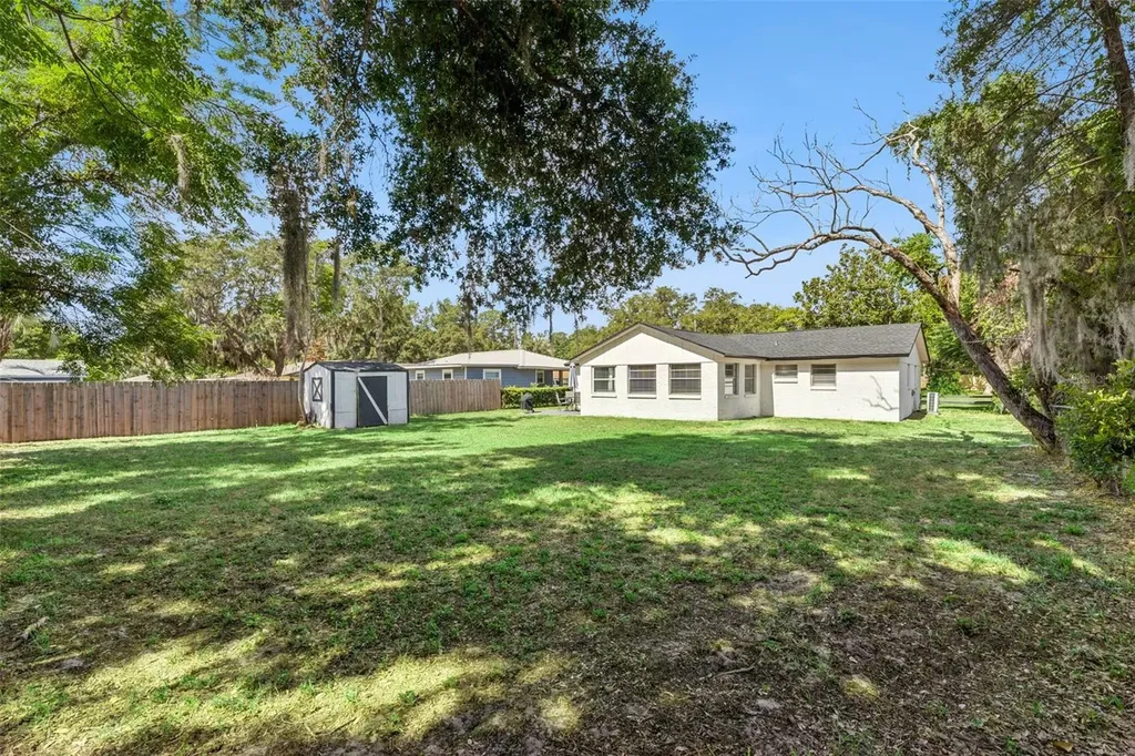 670 Vincent Drive Mount Dora FL 32757