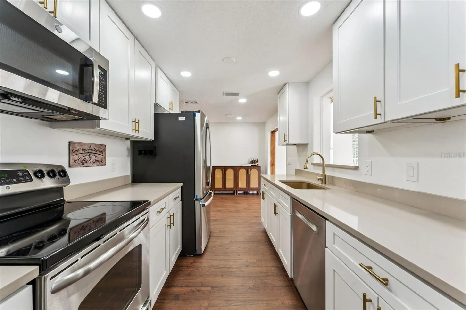 670 Vincent Drive Mount Dora FL 32757