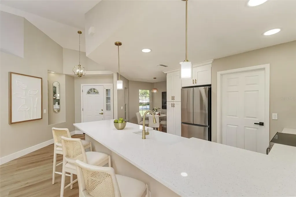 2002 Rocky Point Drive Lakeland FL 33813