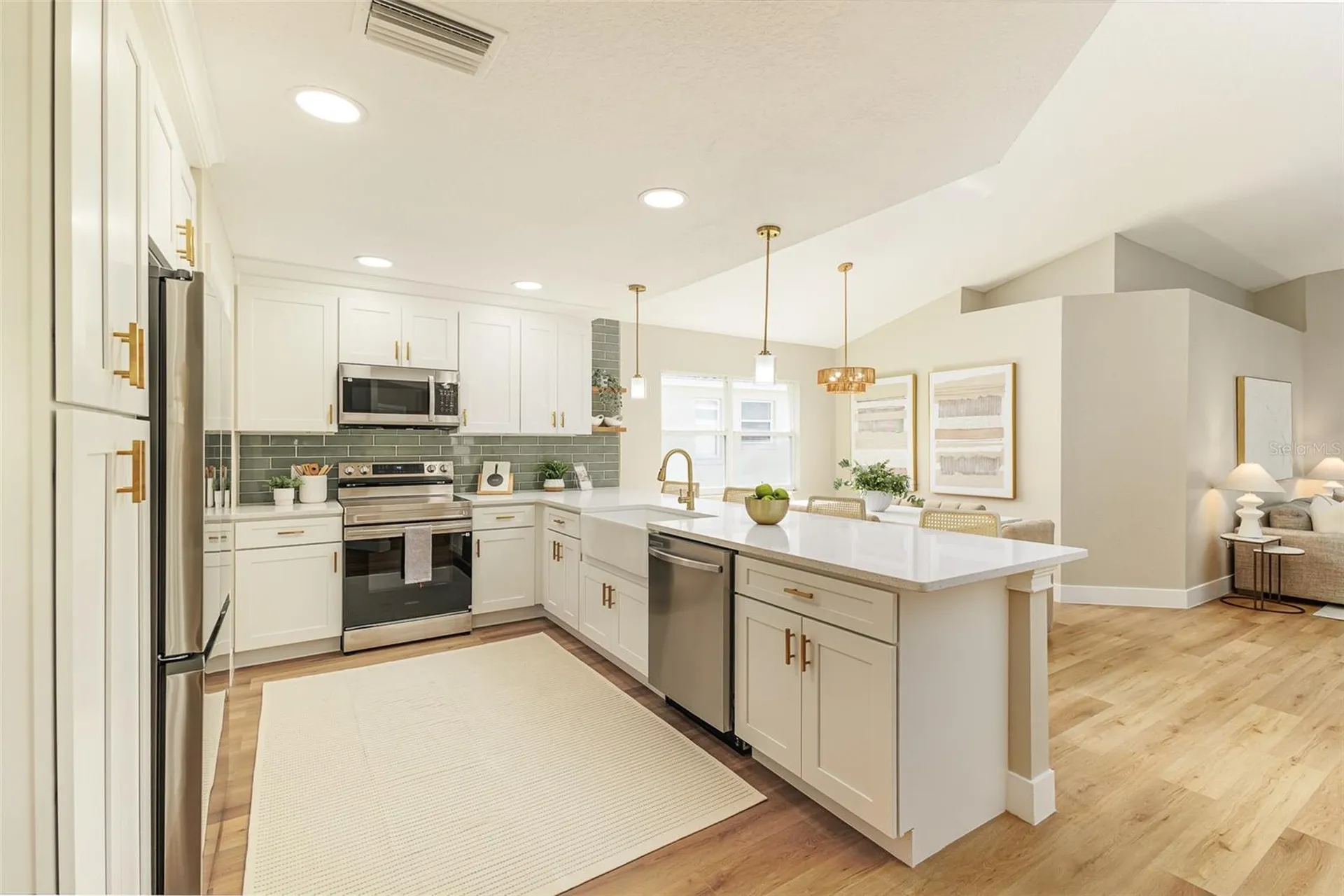 2002 Rocky Point Drive Lakeland FL 33813