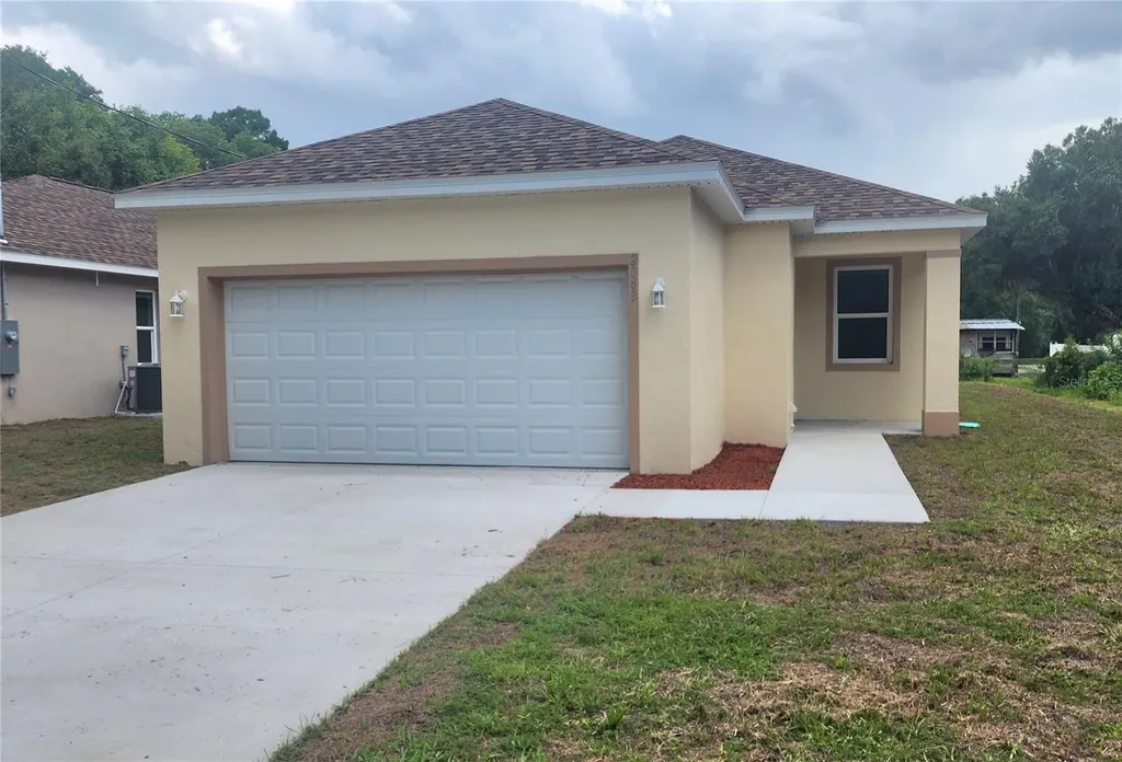 2043 Mullet Road Auburndale FL 33823
