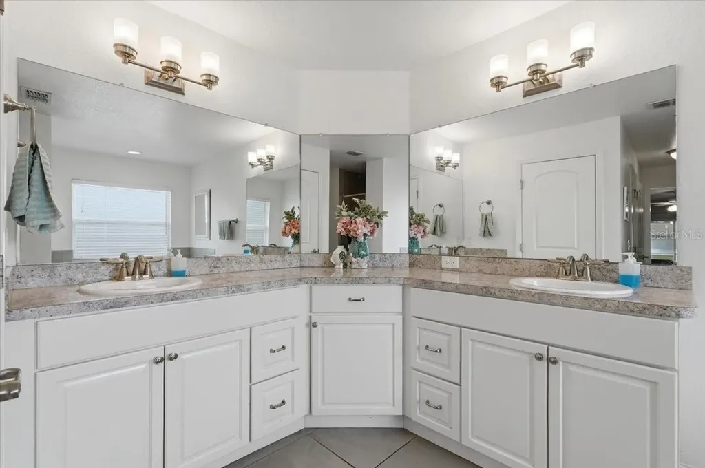 1233 Parker Road Lakeland FL 33811